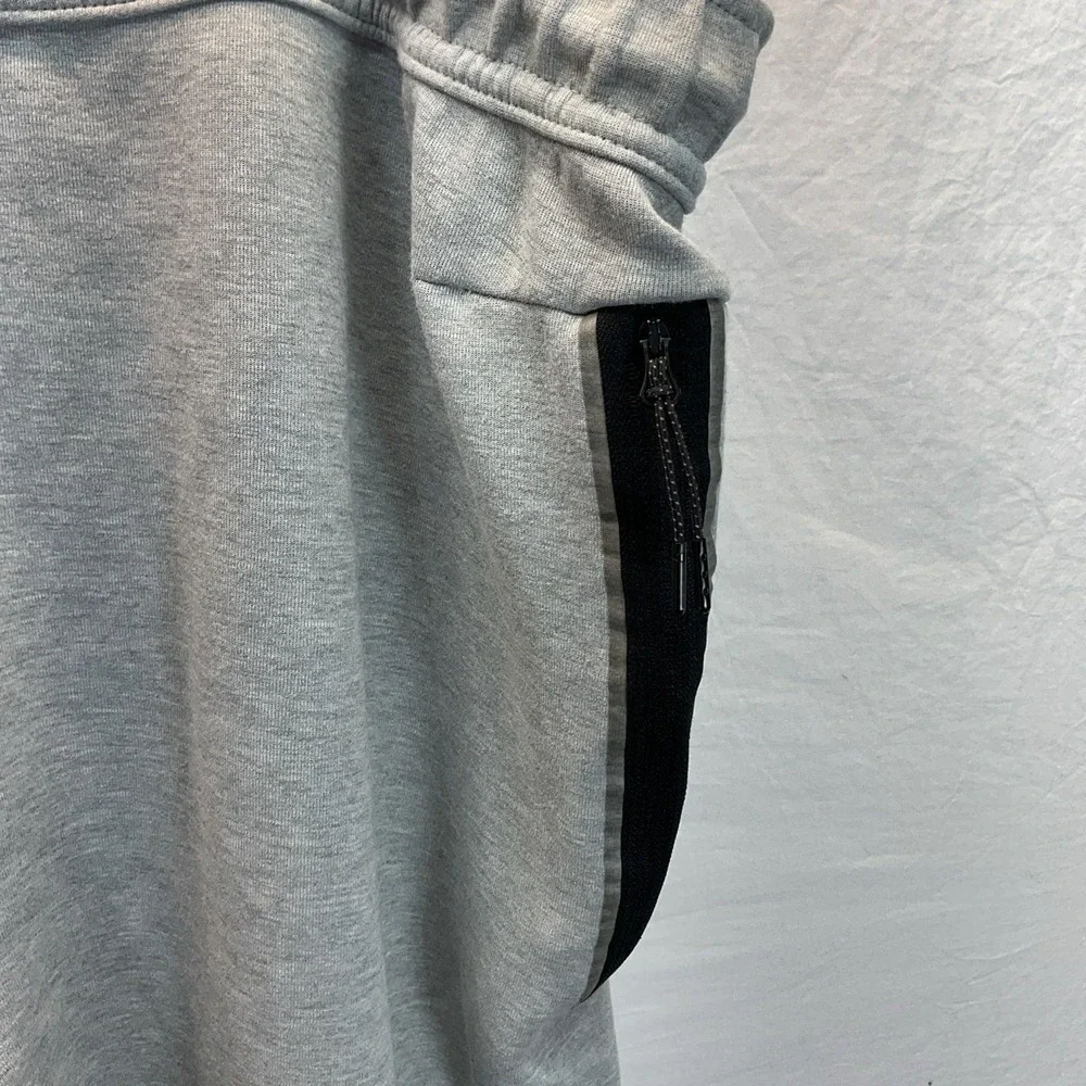 Nike tech fleece